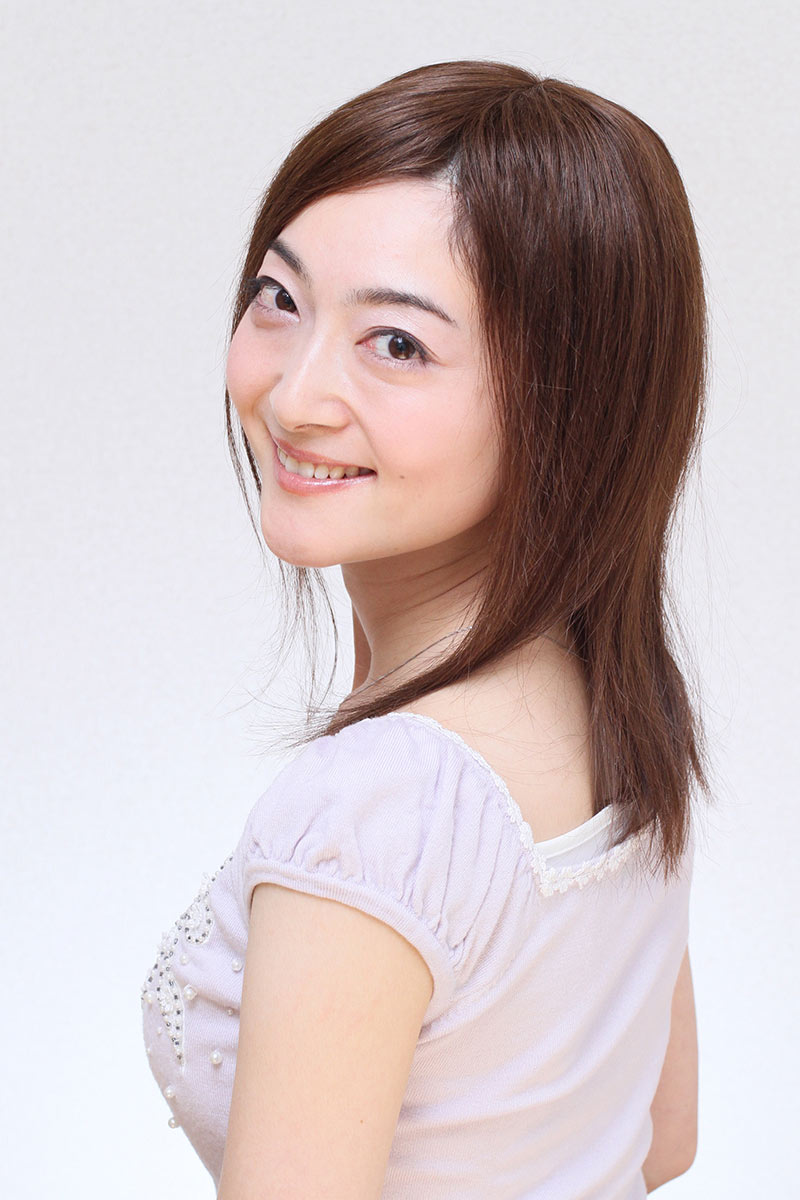 サラサラストレートミディアムスタイル 医療用ウィッグ・女性用かつら専門店